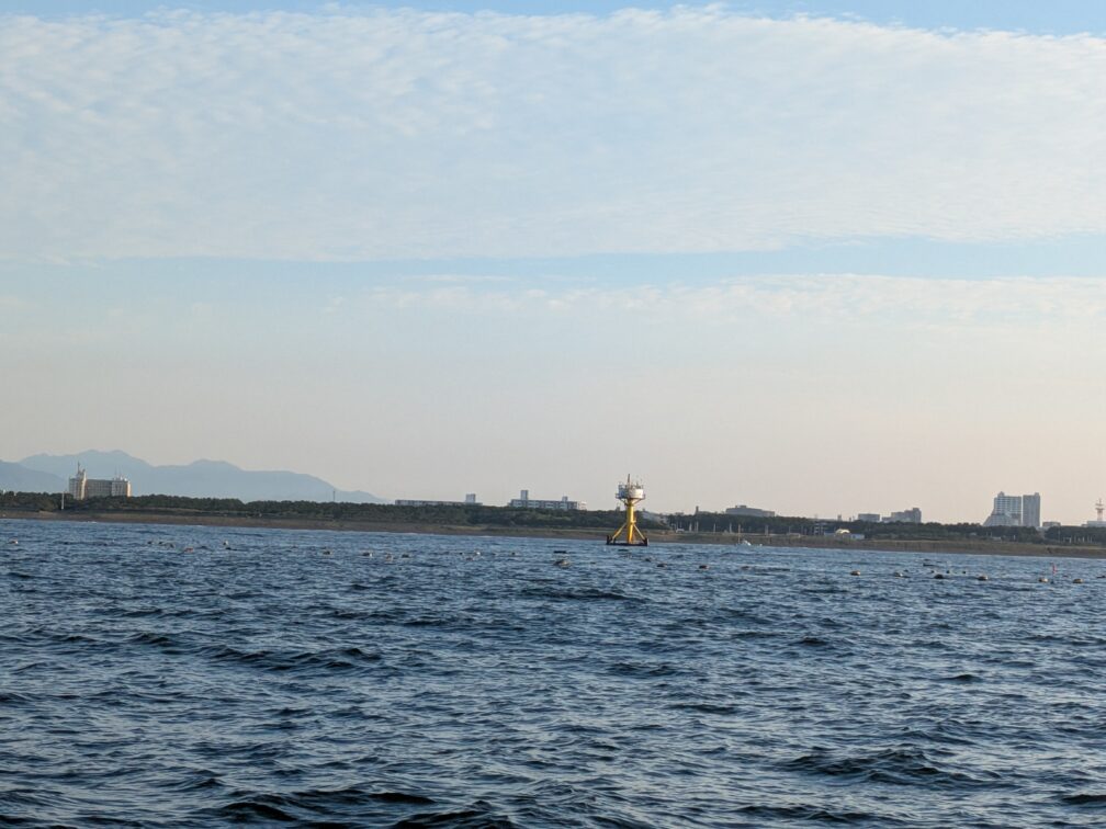 シイラ狙いでたどり着いた黄色ブイ